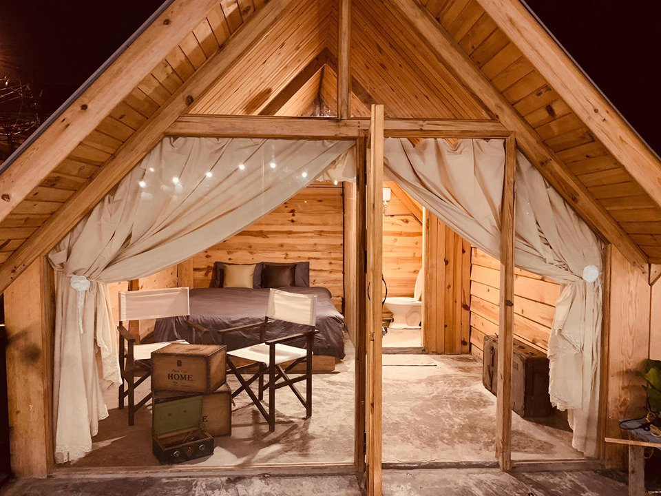  Không gian nội thất giản đơn ấm cúng với gam màu gỗ tự nhiên (Nguồn: Internet)
